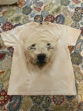 Teddy Fresh Polar Bear Graphic Tee Distressed Size M